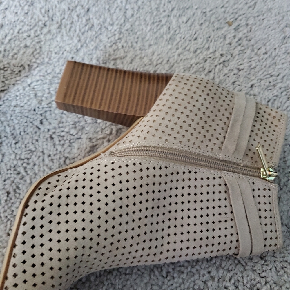 Kaari Blue Tracy Fabric Upper Cream Bow Peep-Toe Ankle Boots Size 9 - Picture 7 of 11